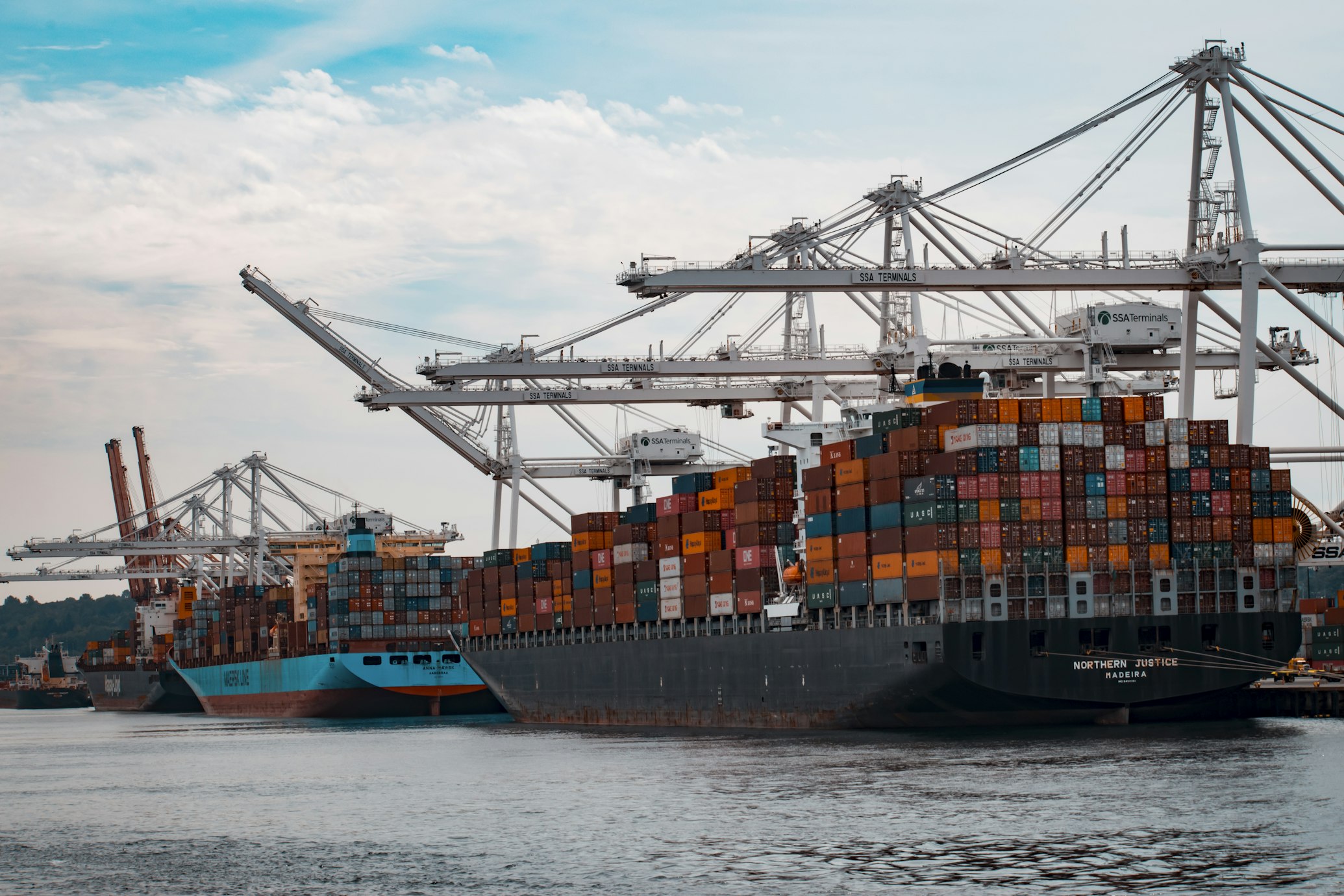 Cheap Express Logistics - Global logistics and international shipping